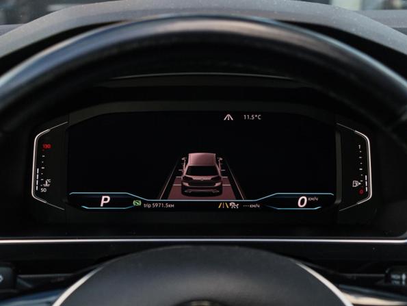 Volkswagen Tiguan II с пробегом 2019 года, цена 2 397 000 рублей, 89656 км, внедорожник, Автокод Объявления