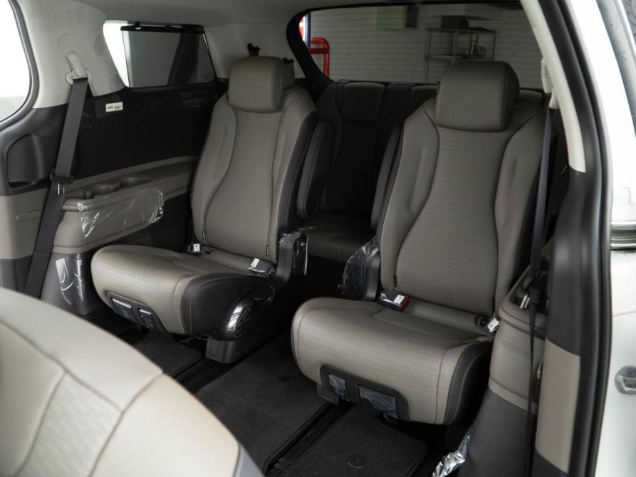 Kia Carnival IV Рестайлинг Москва  - изображение 15