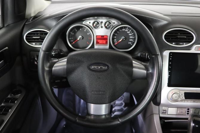 Ford Focus II Рестайлинг с пробегом 2010 года, цена 489 990 рублей, 294502 км, хэтчбек, Автокод Объявления