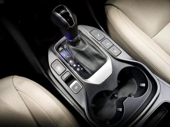 Hyundai Santa Fe III Рестайлинг с пробегом 2017 года, цена 2 160 000 рублей, 206558 км, внедорожник, Автокод Объявления