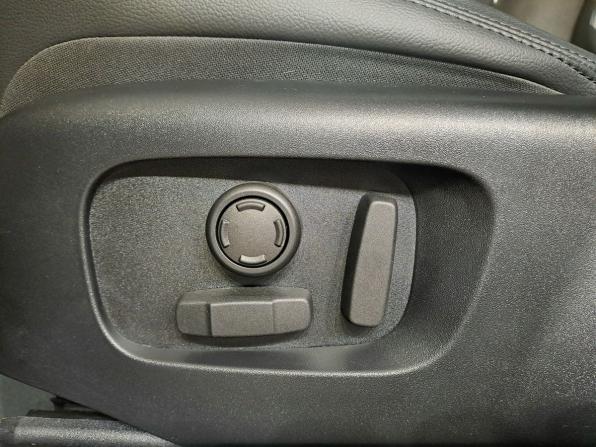 Land Rover Range Rover Velar I Рестайлинг с пробегом 2025 года, цена 8 850 000 рублей, 11226 км, внедорожник, Автокод Объявления