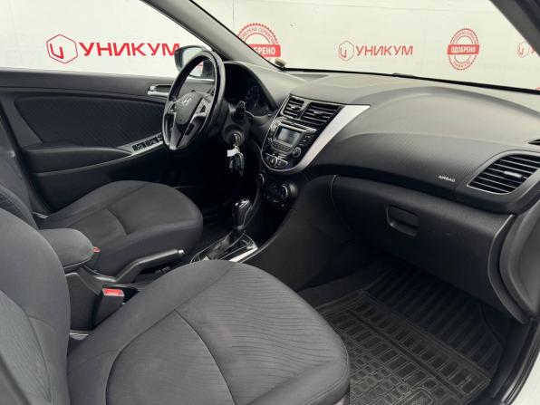 Hyundai Solaris I Рестайлинг с пробегом 2015 года, цена 989 000 рублей, 168324 км, седан, Автокод Объявления