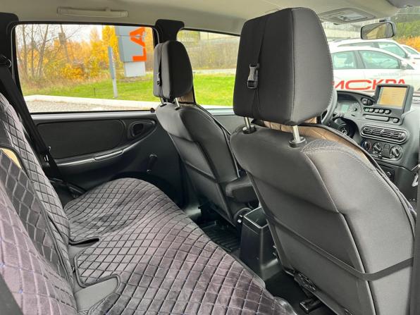 Lada (ВАЗ) Niva Travel I с пробегом 2024 года, цена 1 300 000 рублей, 37542 км, внедорожник, Автокод Объявления