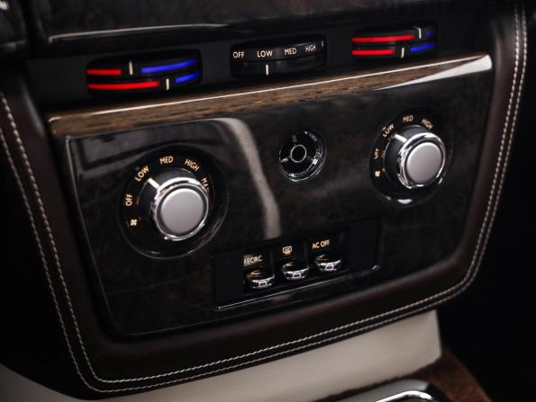 Rolls-Royce Phantom VII с пробегом 2008 года, цена 12 499 000 рублей, 135090 км, седан, Автокод Объявления