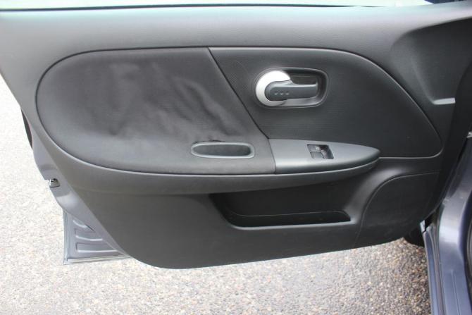 Nissan Note I Рестайлинг с пробегом 2011 года, цена 715 000 рублей, 229097 км, хэтчбек, Автокод Объявления