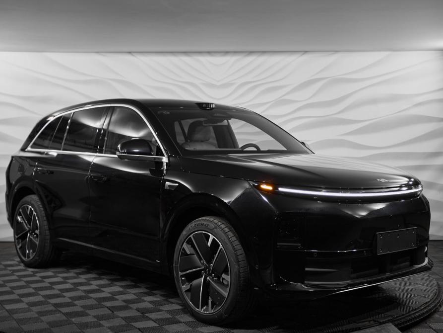 Li Auto (Lixiang) L6 Москва  - изображение 3