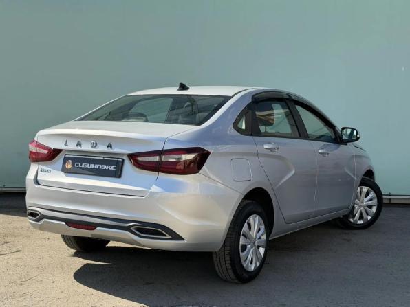 Lada (ВАЗ) Vesta I Рестайлинг (NG) с пробегом 2024 года, цена 1 249 000 рублей, 28400 км, седан, Автокод Объявления
