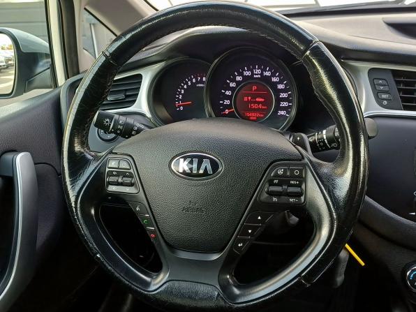 Kia Ceed II Рестайлинг с пробегом 2016 года, цена 1 199 000 рублей, 154914 км, хэтчбек, Автокод Объявления