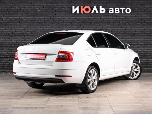 Skoda Octavia III (A7) Рестайлинг с пробегом 2019 года, цена 1 480 000 рублей, 171092 км, лифтбек, Автокод Объявления