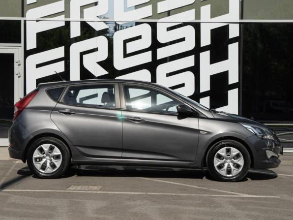 Hyundai Solaris I Рестайлинг с пробегом 2016 года, цена 1 090 000 рублей, 96680 км, хэтчбек, Автокод Объявления