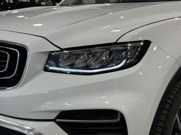 Geely Atlas Pro с пробегом 2022 года, цена 2 190 000 рублей, 43000 км, внедорожник, Автокод Объявления