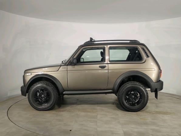 Lada (ВАЗ) Niva Legend с пробегом 2024 года, цена 1 300 000 рублей, 625 км, внедорожник, Автокод Объявления