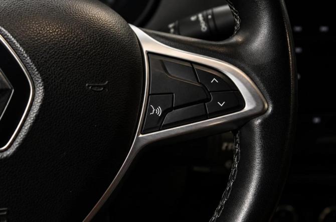 Renault Arkana I с пробегом 2020 года, цена 1 499 000 рублей, 182000 км, внедорожник, Автокод Объявления