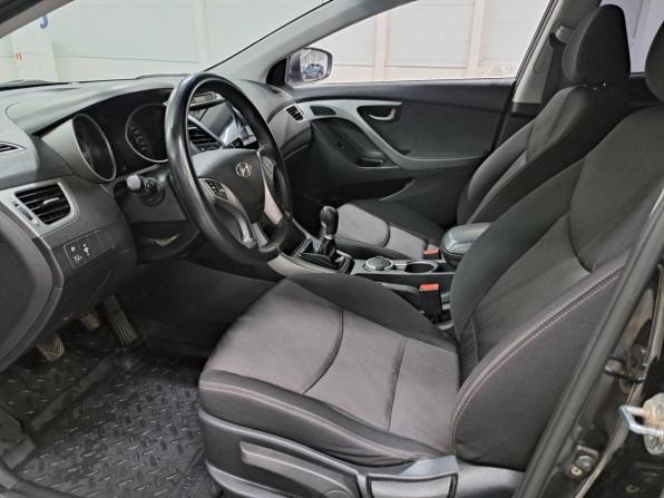 Hyundai Elantra V (MD) Рестайлинг с пробегом 2015 года, цена 1 040 000 рублей, 145070 км, седан, Автокод Объявления