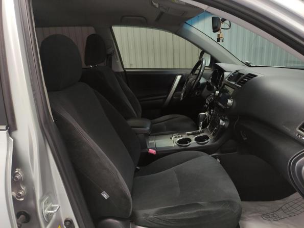 Toyota Highlander II (XU40) Рестайлинг с пробегом 2012 года, цена 1 782 000 рублей, 330641 км, внедорожник, Автокод Объявления