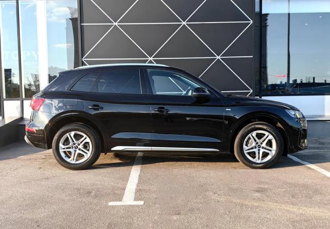 Audi Q5 II (FY) Рестайлинг с пробегом 2021 года, цена 3 888 000 рублей, 65000 км, внедорожник, Автокод Объявления