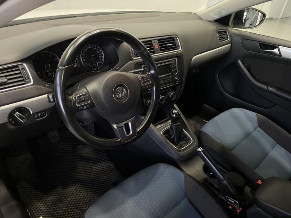 Volkswagen Jetta VI с пробегом 2013 года, цена 1 049 900 рублей, 210000 км, седан, Автокод Объявления