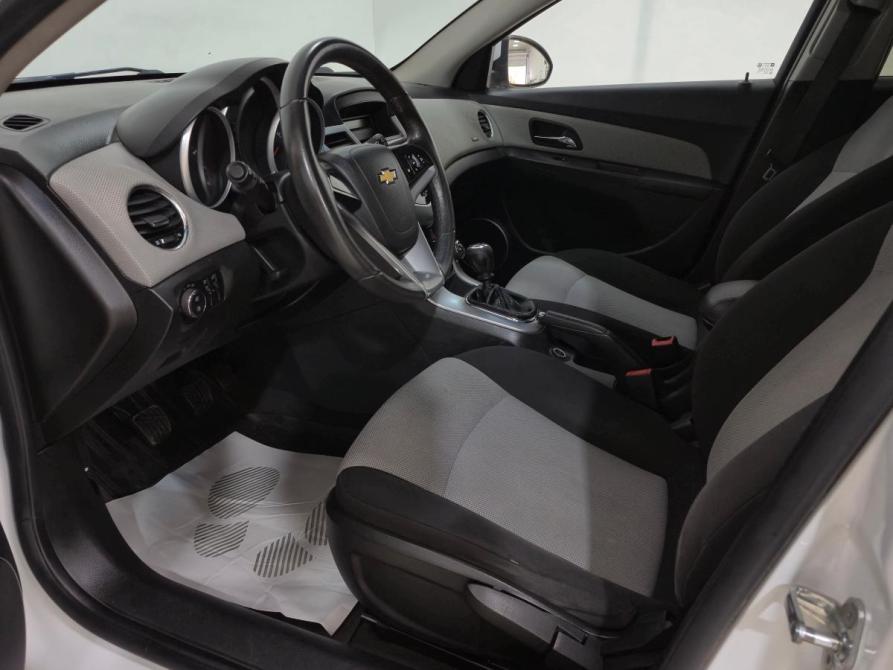 Chevrolet Cruze I Альметьевск  - изображение 12