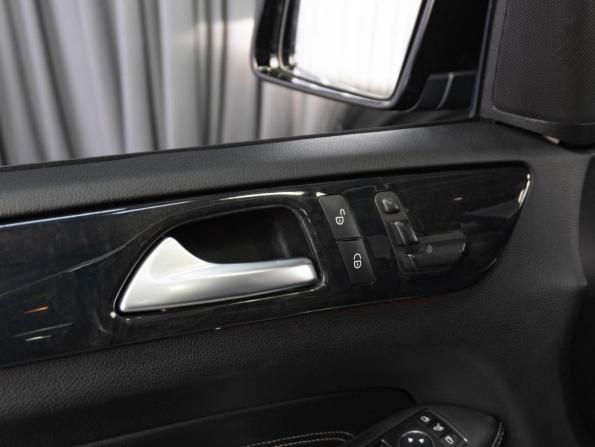 Mercedes-Benz M-Класс III (W166) с пробегом 2012 года, цена 2 389 000 рублей, 163063 км, внедорожник, Автокод Объявления