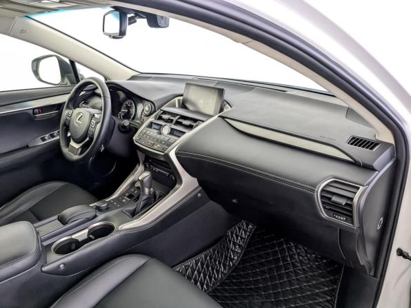Lexus NX I с пробегом 2017 года, цена 3 255 000 рублей, 66700 км, внедорожник, Автокод Объявления