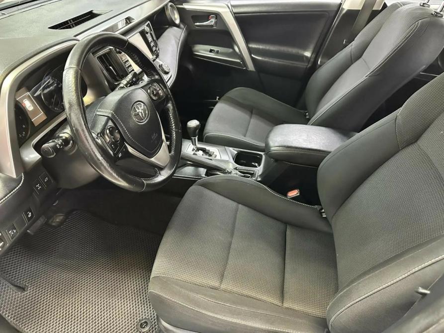 Toyota RAV4 IV (XA40) Рестайлинг Набережные Челны  - изображение 9