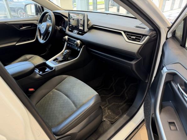 Toyota RAV4 V (XA50) с пробегом 2022 года, цена 2 900 000 рублей, 103000 км, внедорожник, Автокод Объявления
