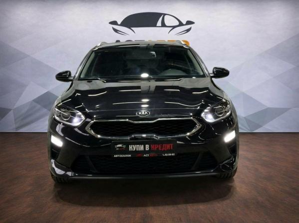 Kia Ceed III с пробегом 2019 года, цена 1 640 000 рублей, 112516 км, универсал, Автокод Объявления