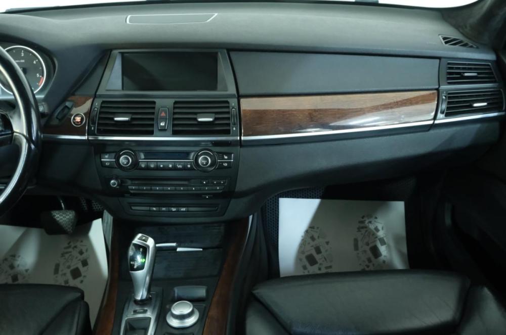 BMW X5 II (E70) Омск  - изображение 19