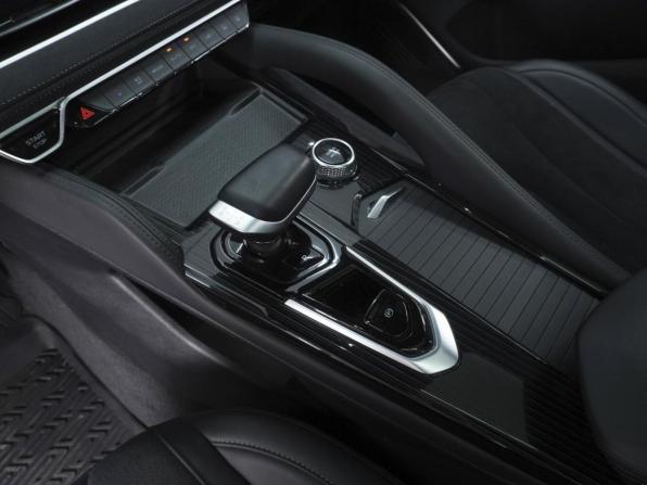 Geely Monjaro I с пробегом 2024 года, цена 3 470 000 рублей, 30393 км, внедорожник, Автокод Объявления