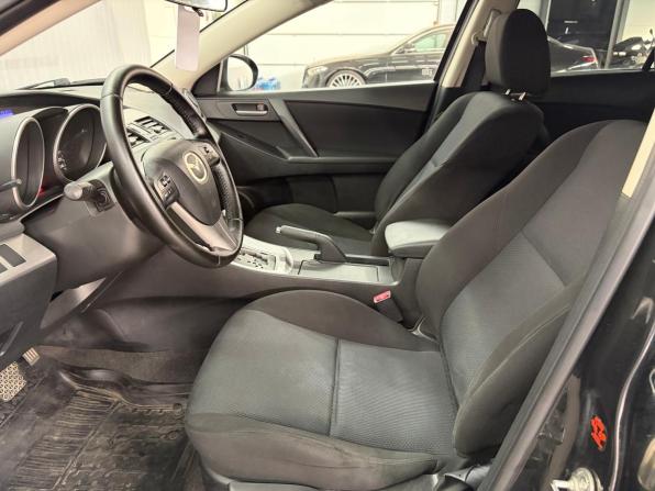 Mazda 3 II (BL) с пробегом 2010 года, цена 877 000 рублей, 256892 км, хэтчбек, Автокод Объявления