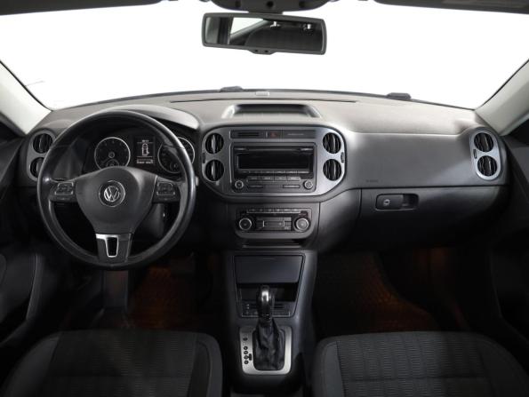 Volkswagen Tiguan I Рестайлинг с пробегом 2011 года, цена 1 119 000 рублей, 257636 км, внедорожник, Автокод Объявления