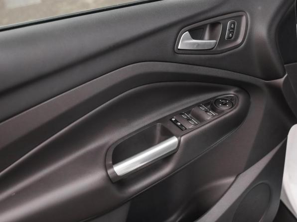 Ford Kuga II Рестайлинг с пробегом 2017 года, цена 1 649 777 рублей, 64937 км, внедорожник, Автокод Объявления