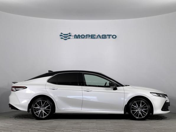 Toyota Camry VIII (XV70) Рестайлинг с пробегом 2021 года, цена 3 350 000 рублей, 44527 км, седан, Автокод Объявления