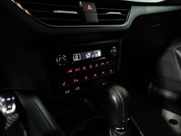 Volkswagen Polo VI с пробегом 2021 года, цена 1 899 700 рублей, 66217 км, лифтбек, Автокод Объявления