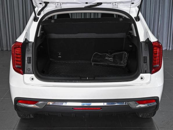 Haval Jolion I с пробегом 2023 года, цена 1 570 000 рублей, 66066 км, внедорожник, Автокод Объявления
