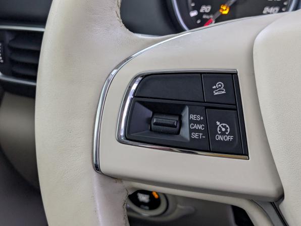 Maserati Levante I с пробегом 2017 года, цена 4 525 000 рублей, 80000 км, внедорожник, Автокод Объявления