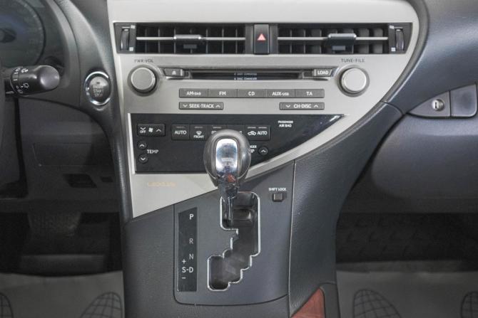 Lexus RX III с пробегом 2010 года, цена 1 989 000 рублей, 175000 км, внедорожник, Автокод Объявления