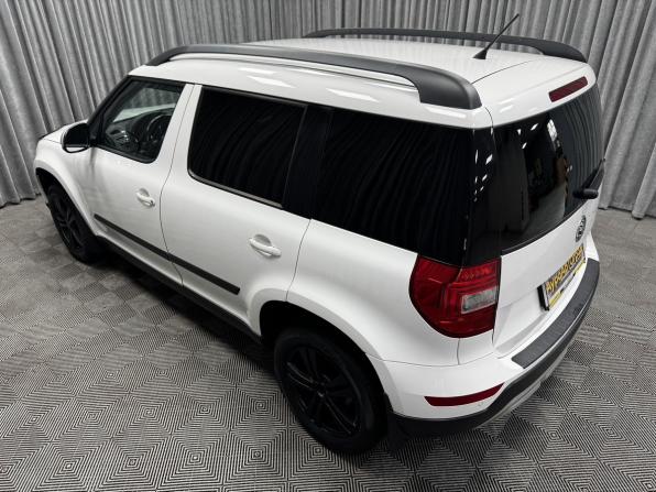 Skoda Yeti I с пробегом 2014 года, цена 890 000 рублей, 174303 км, внедорожник, Автокод Объявления