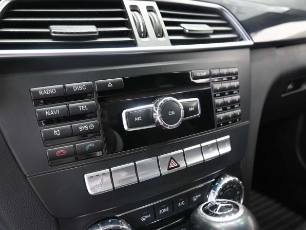 Mercedes-Benz C-Класс III (W204) Рестайлинг с пробегом 2011 года, цена 1 479 900 рублей, 156641 км, седан, Автокод Объявления