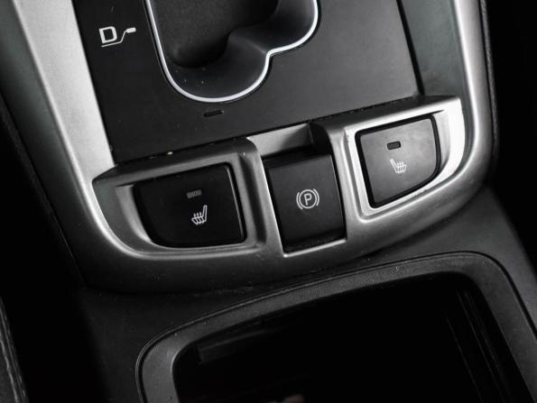 Chevrolet Captiva I Рестайлинг 2 с пробегом 2014 года, цена 1 594 000 рублей, 181425 км, внедорожник, Автокод Объявления