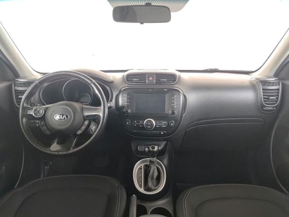 Kia Soul II Рестайлинг с пробегом 2018 года, цена 1 650 000 рублей, 111712 км, хэтчбек, Автокод Объявления