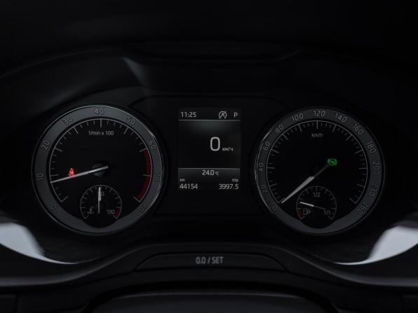 Skoda Karoq I с пробегом 2020 года, цена 2 680 000 рублей, 43980 км, внедорожник, Автокод Объявления