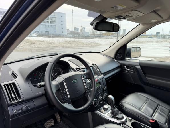 Land Rover Freelander II Рестайлинг с пробегом 2010 года, цена 980 000 рублей, 324730 км, внедорожник, Автокод Объявления