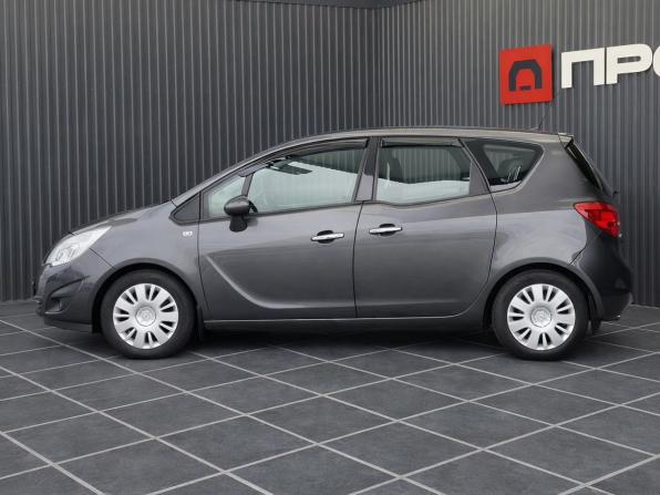 Opel Meriva B с пробегом 2011 года, цена 677 000 рублей, 137520 км, компактвэн, Автокод Объявления