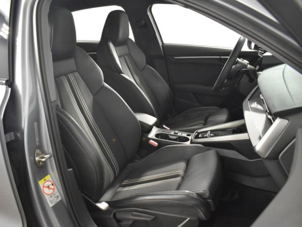 Audi A3 IV (8Y) с пробегом 2022 года, цена 2 926 900 рублей, 36317 км, седан, Автокод Объявления