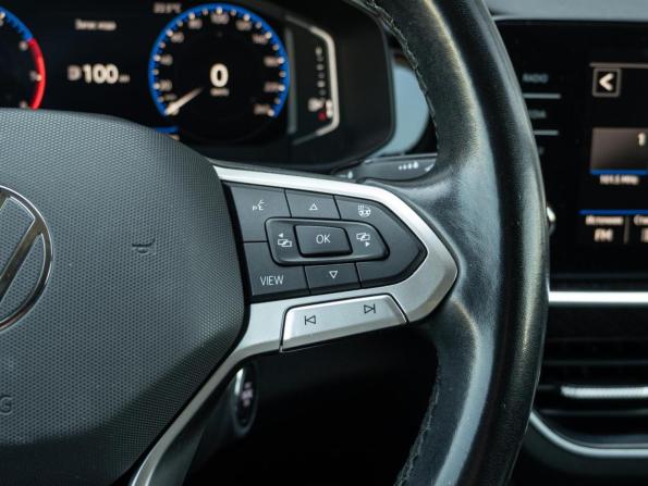Volkswagen Polo V Рестайлинг с пробегом 2020 года, цена 1 790 000 рублей, 104210 км, седан, Автокод Объявления