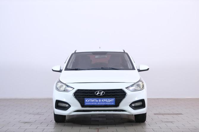 Hyundai Solaris II с пробегом 2017 года, цена 849 000 рублей, 124000 км, седан, Автокод Объявления