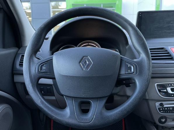Renault Megane III с пробегом 2009 года, цена 440 000 рублей, 217785 км, хэтчбек, Автокод Объявления