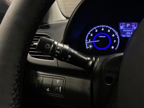 Hyundai Solaris I Рестайлинг с пробегом 2015 года, цена 1 260 000 рублей, 120260 км, седан, Автокод Объявления