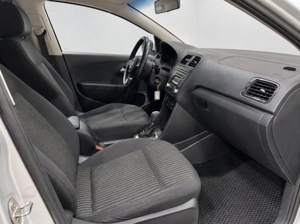 Volkswagen Polo V с пробегом 2013 года, цена 650 500 рублей, 283425 км, седан, Автокод Объявления